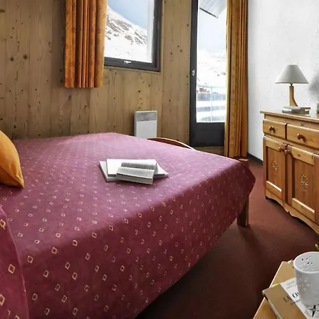 A La Montagne, Balcon Au Soleil *